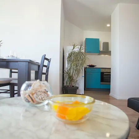 Ana Apartment *