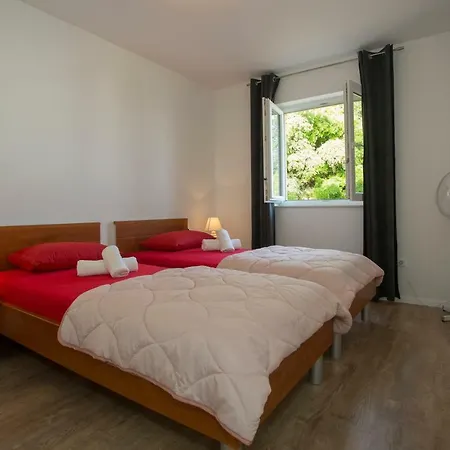 Ana Apartment